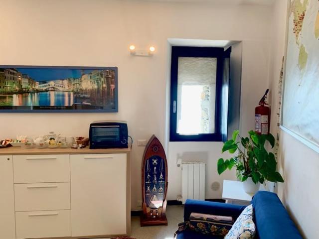 La Marina Tower Apartment With Private Sea View Terrace Vernazza Exterior foto